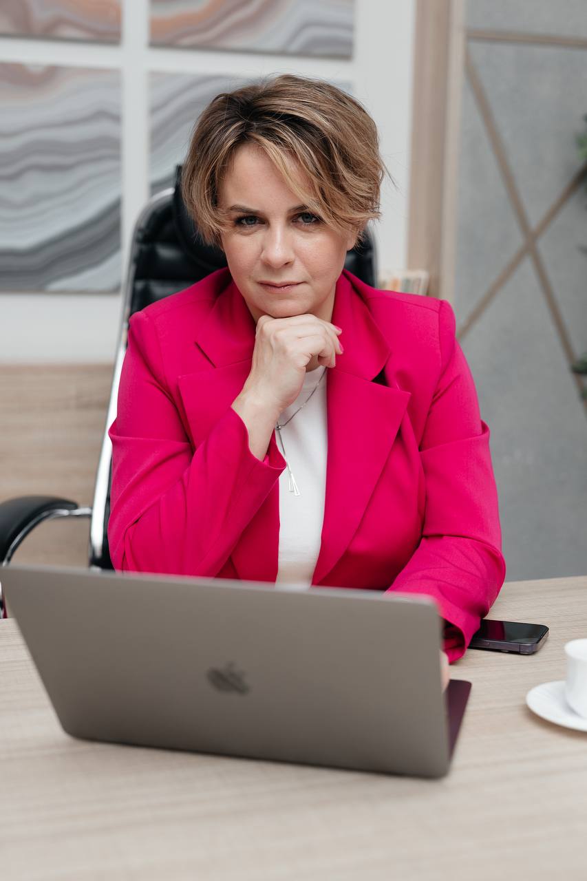 Юлия Крылова о семейном страховом бизнесе